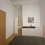 Lea * Ližnjan